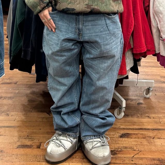 【LEVI’S/リーバイス】ブルーデニム 559