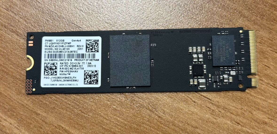 Samsung MZ-VL5120B 512GB NVMe SSD ほぼ未使用 Samsung MZ-VLW5120 - 512GB M.2 PCIe NVMe 2280 MLC 3D-Nand SSD