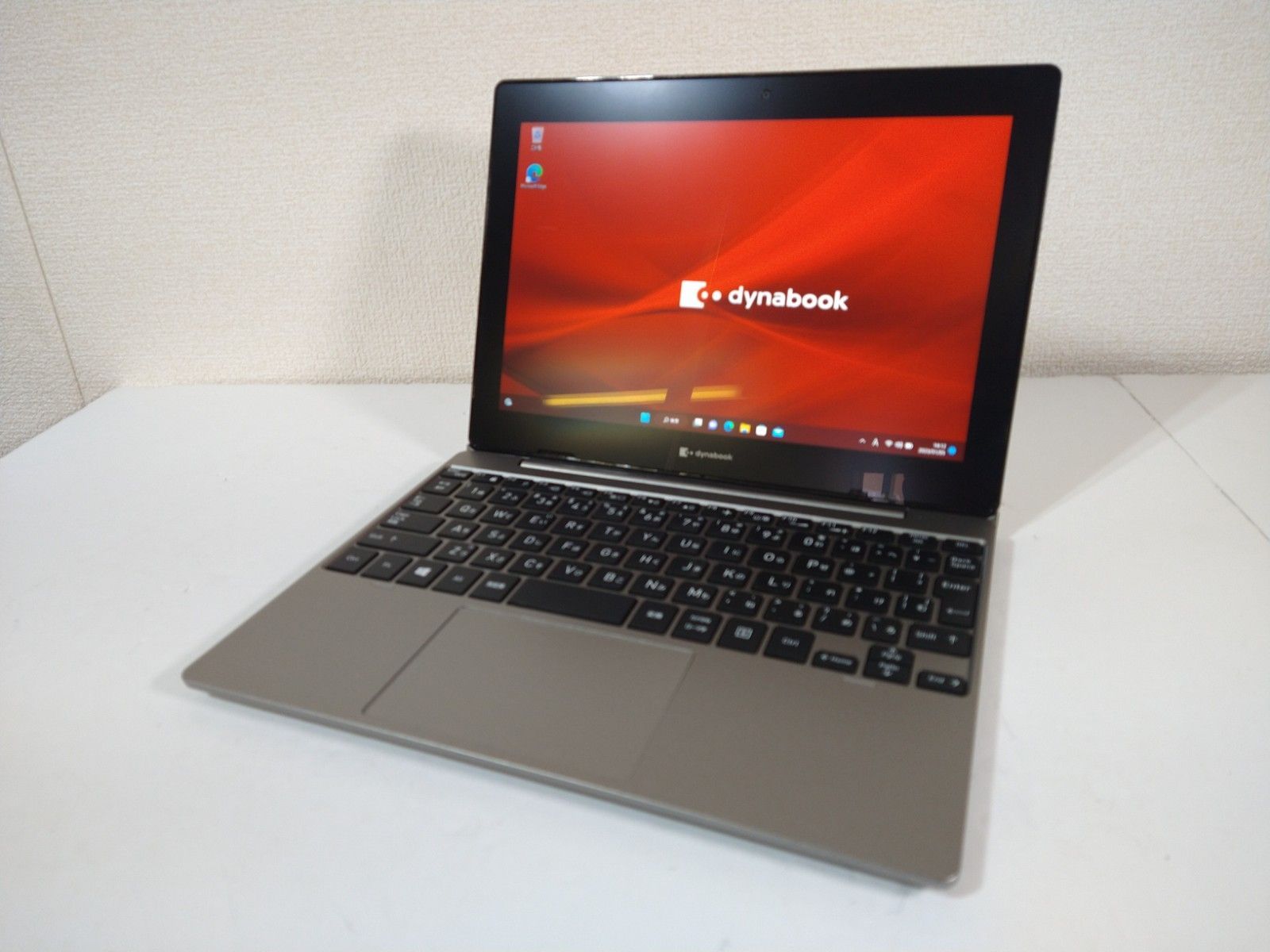 東芝 dynabook K1 2in1パソコン｜タブレット｜Windows11 - メルカリ