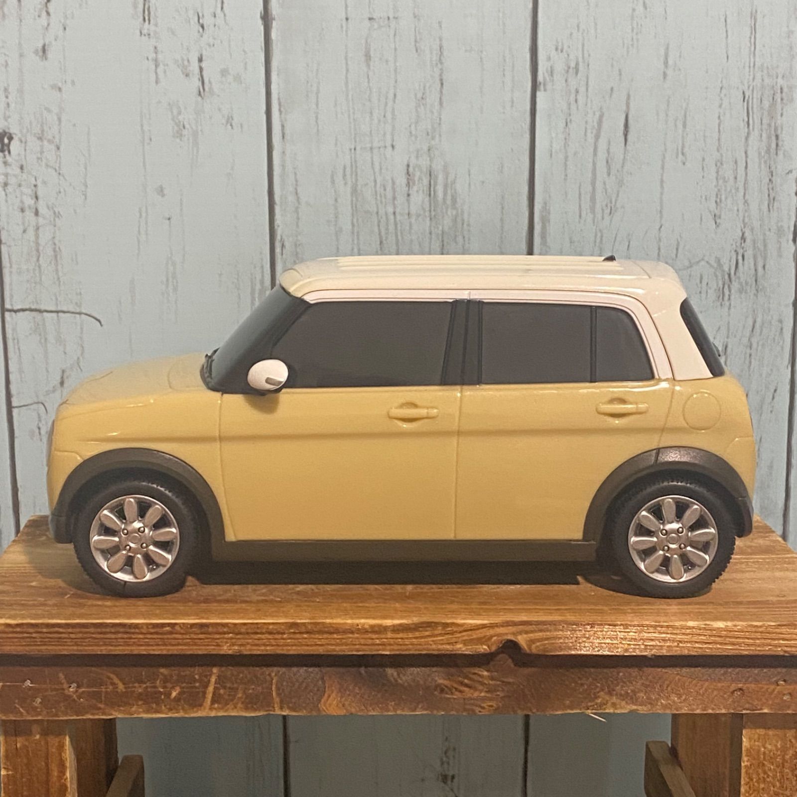 非売品 1/18 スズキ ラパン Lapin カラーサンプル ミニカー - メルカリ