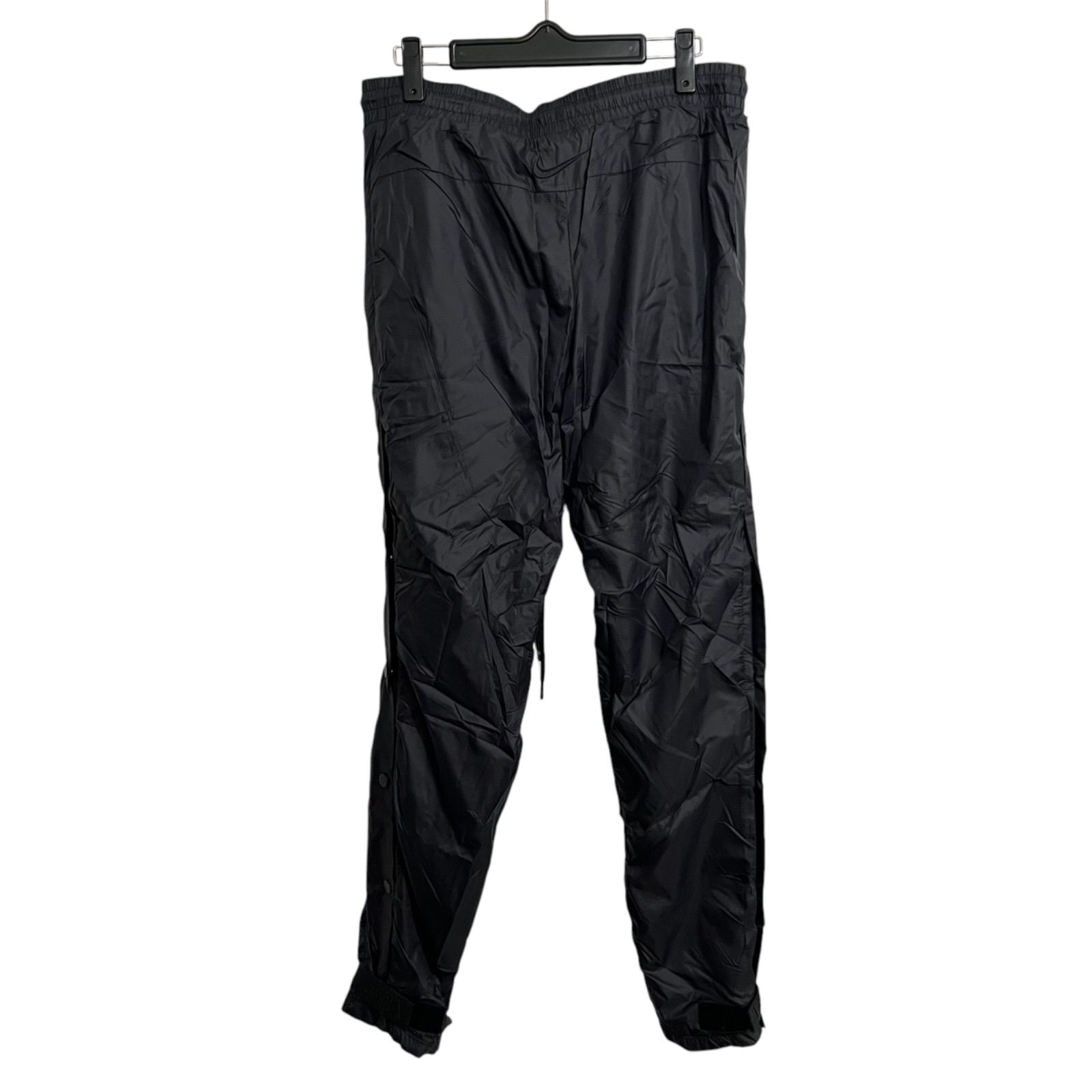 【美品】ナイキ × フィア オブ ゴッド ナイロンパンツ　トラックパンツ NIKE ナイキ FEAR OF GOD トラックパンツ ナイロンパンツ サイドボタン