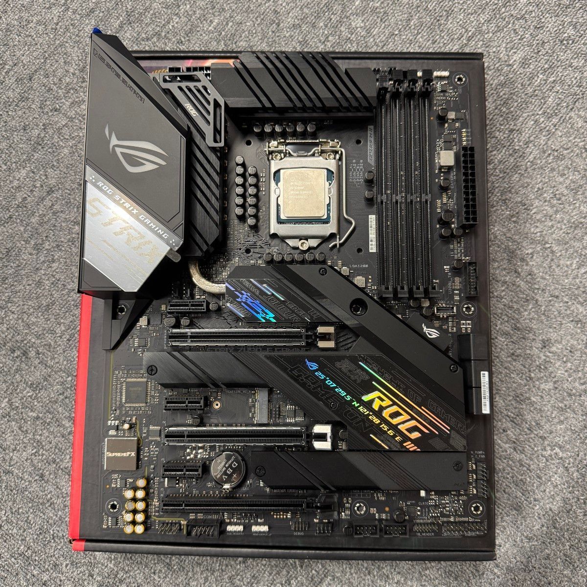 ASUS ROG STRIX Z490-F GAMING Core i9 11900F