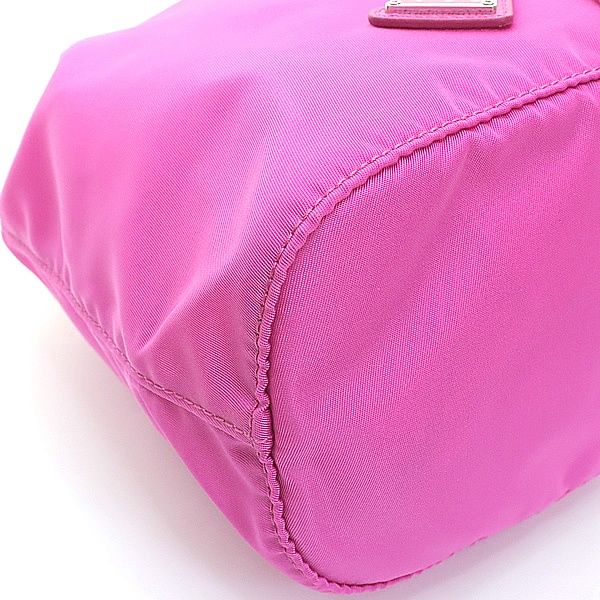 広尾店】美品 プラダ PRADA 三角ロゴ 巾着ポーチ ナイロン