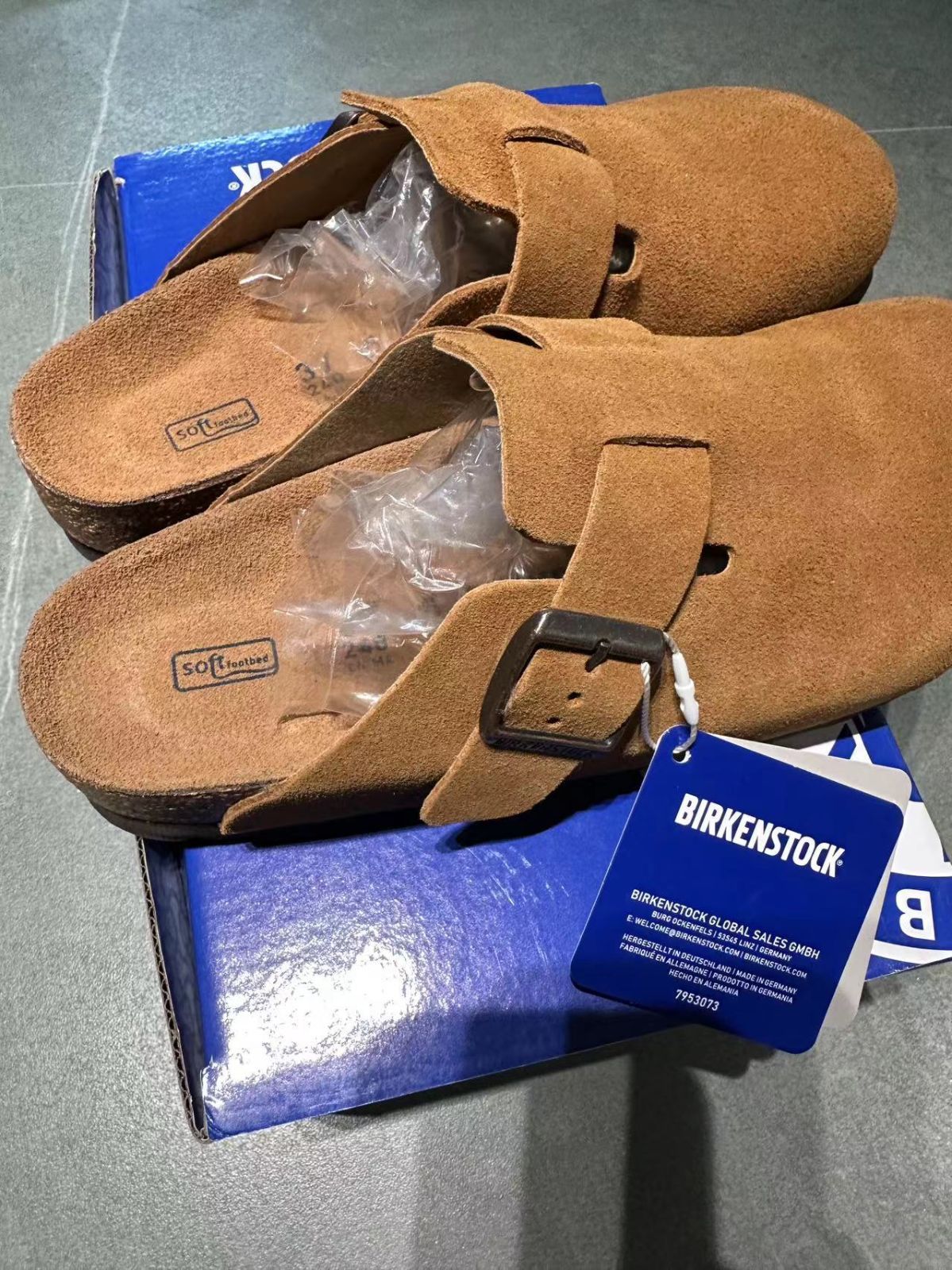 新作 BIRKENSTOCK ビルケンシュトック ボストンスエード サンダル（ブラウン)