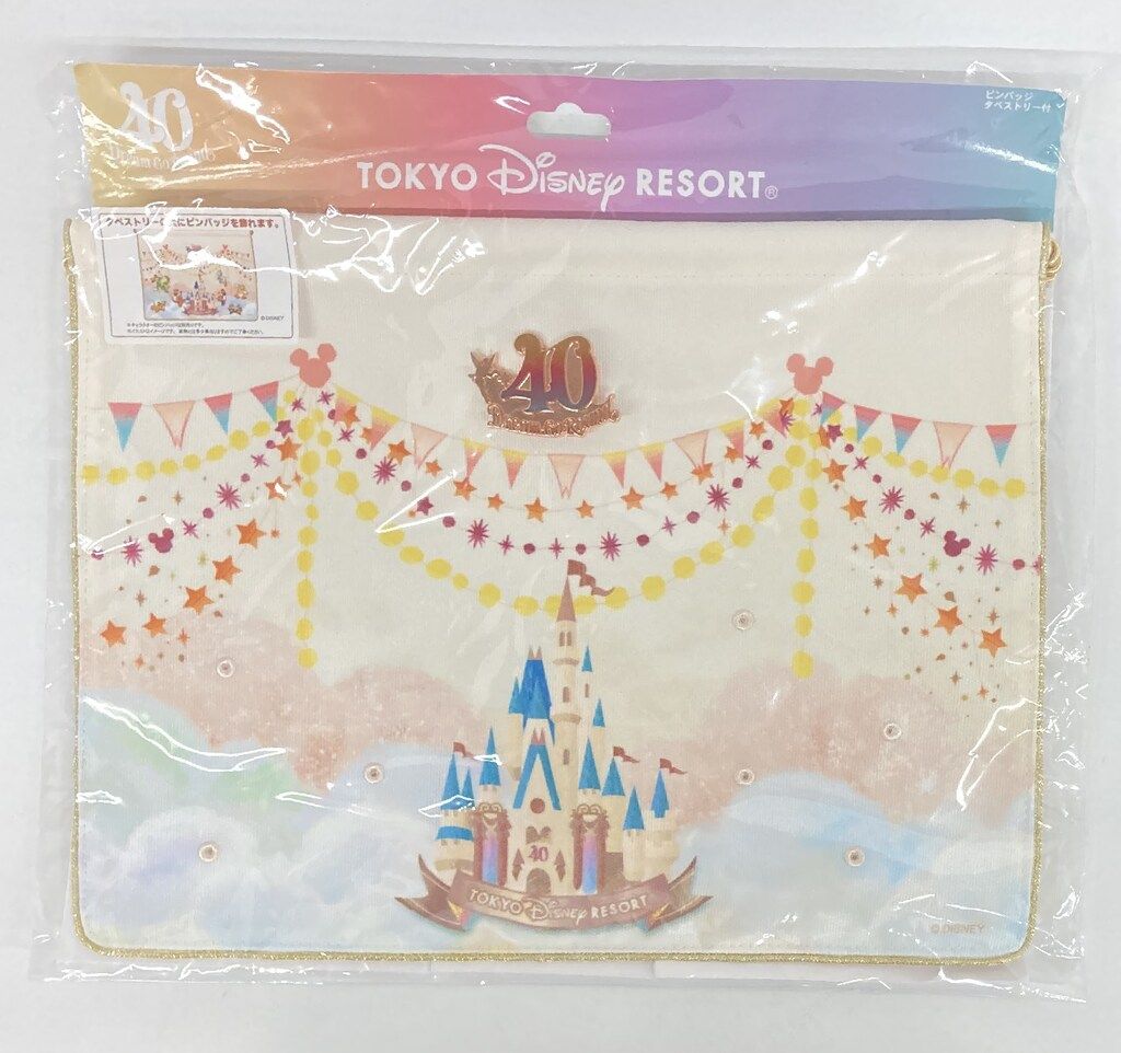 ★ディズニー 40周年　タペストリー　ピンバッチセット 東京ディズニーリゾート 40周年 ピンバッジタペストリー セット