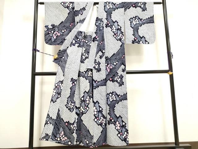 平和屋着物∴夏物　浴衣　有松鳴海絞り　舞蝶文　綿　逸品　DAAV4146ud 平和屋着物∴夏物 浴衣 有松鳴海絞り 舞蝶文 綿 逸品 DAAV4146ud 平和