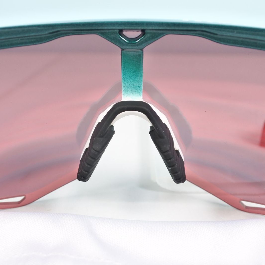 大特価販売。 大清水58-4-0821 ワンハンドレッド サングラス S2 BORA Hans Grohe Team Metallic