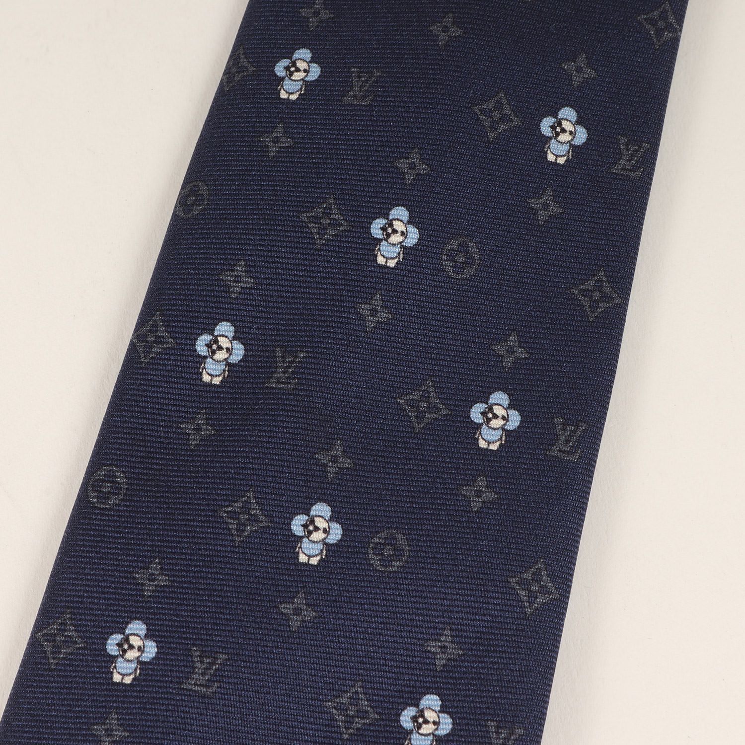 【美品】LOUIS VUITTON ルイヴィトン　ネクタイ　ヴィヴィエンヌ　紺 楽天市場】LOUIS VUITTON ルイヴィトン ネクタイ スモール