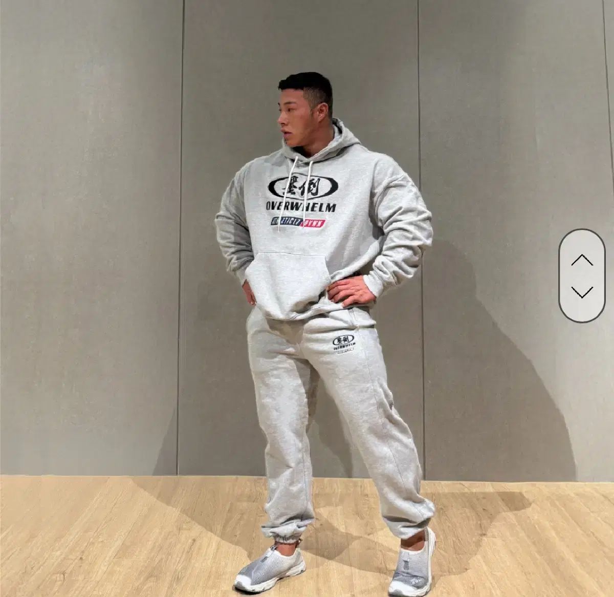 新品 インディペンデント パーカー グレー Mサイズ independent ストリート サーフ スノー スケート ボード スケボー INDEPENDENT 13.5ozプルオーバーパーカー｜インディペンデントの無地