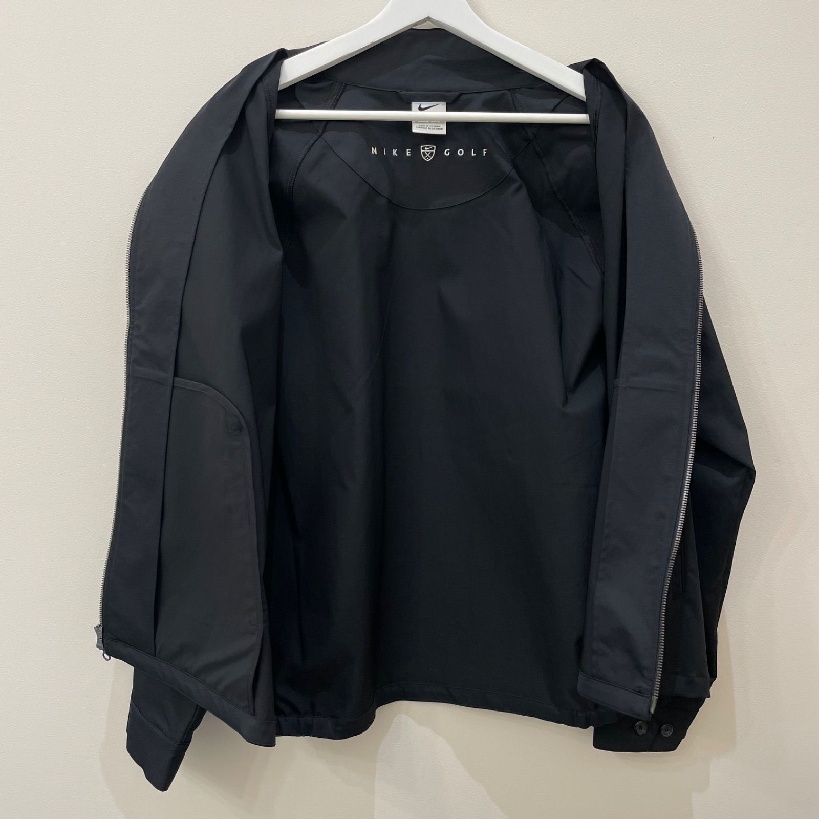 新品未使用 NIKE レペル タイガーウッズ ゴルフジャケット Amazon.co.jp: NIKE ナイキ レペル タイガー・ウッズ ゴルフ