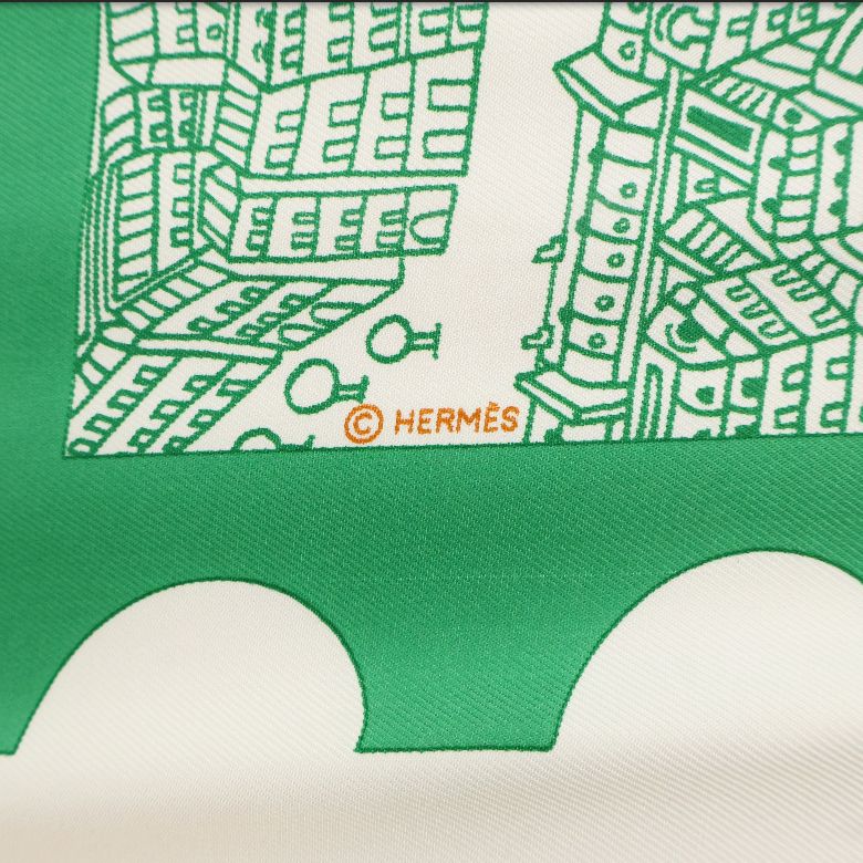 シルク スカーフ