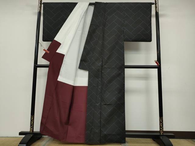 平和屋着物●本場大島紬　7マルキ　檜垣文　恵積五郎作　証紙付き　正絹　逸品　CAAY5022ut 平和屋着物○本場大島紬 7マルキ 檜垣文 恵積五郎作 証紙付き