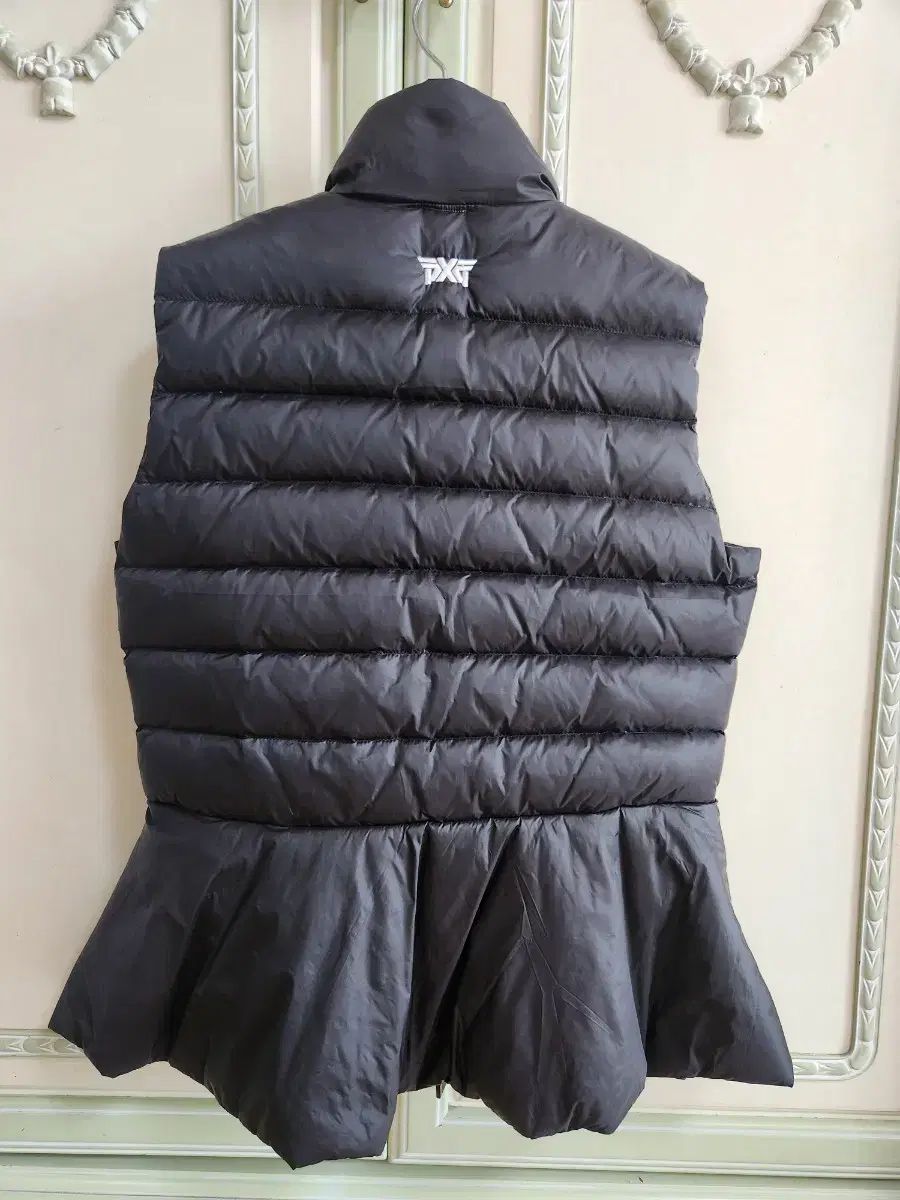 PXG レディース ブラック ダウン ベスト