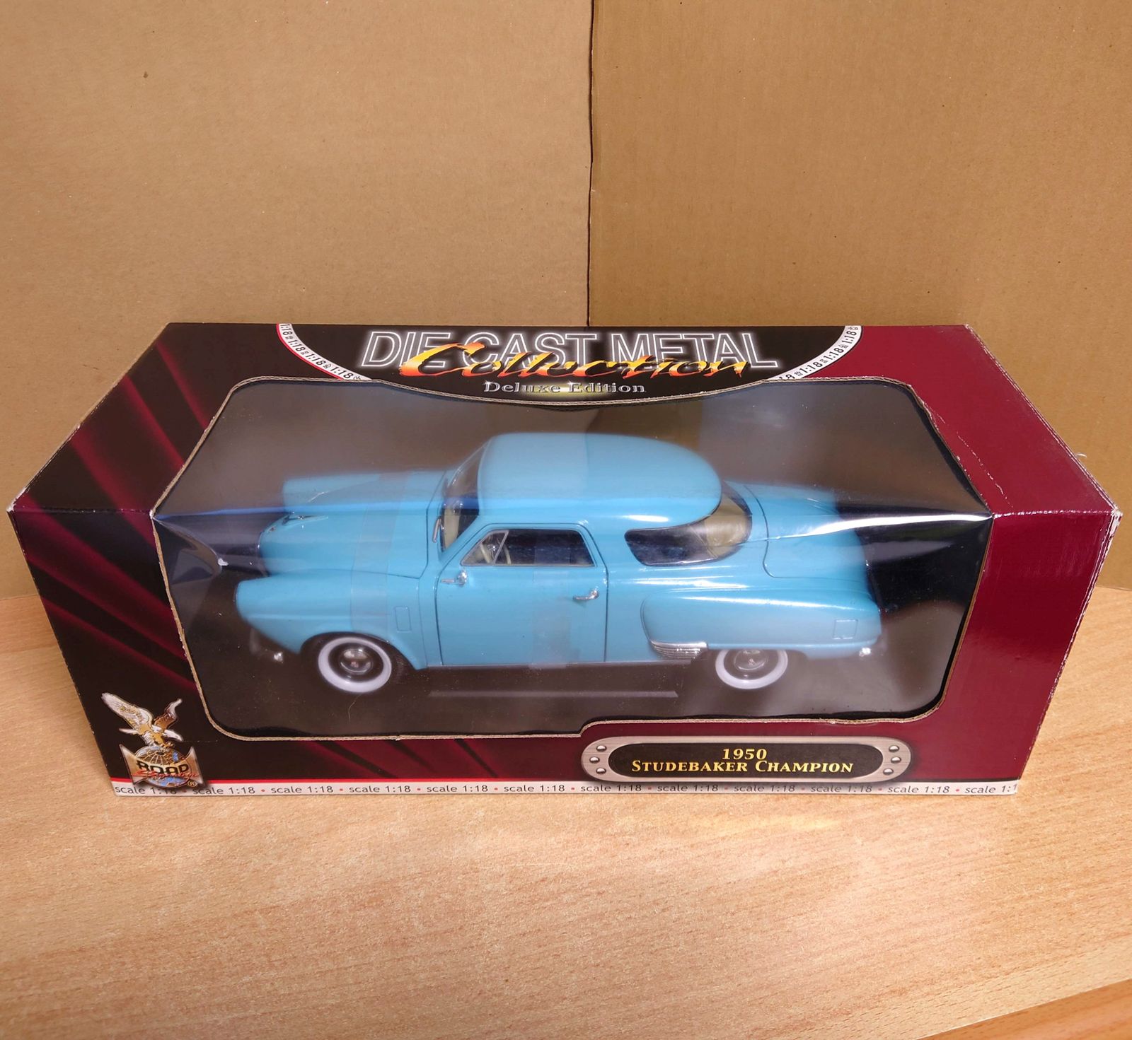 1/18 スチュードベイカー チャンピオン 1951 ブルー Studebaker 