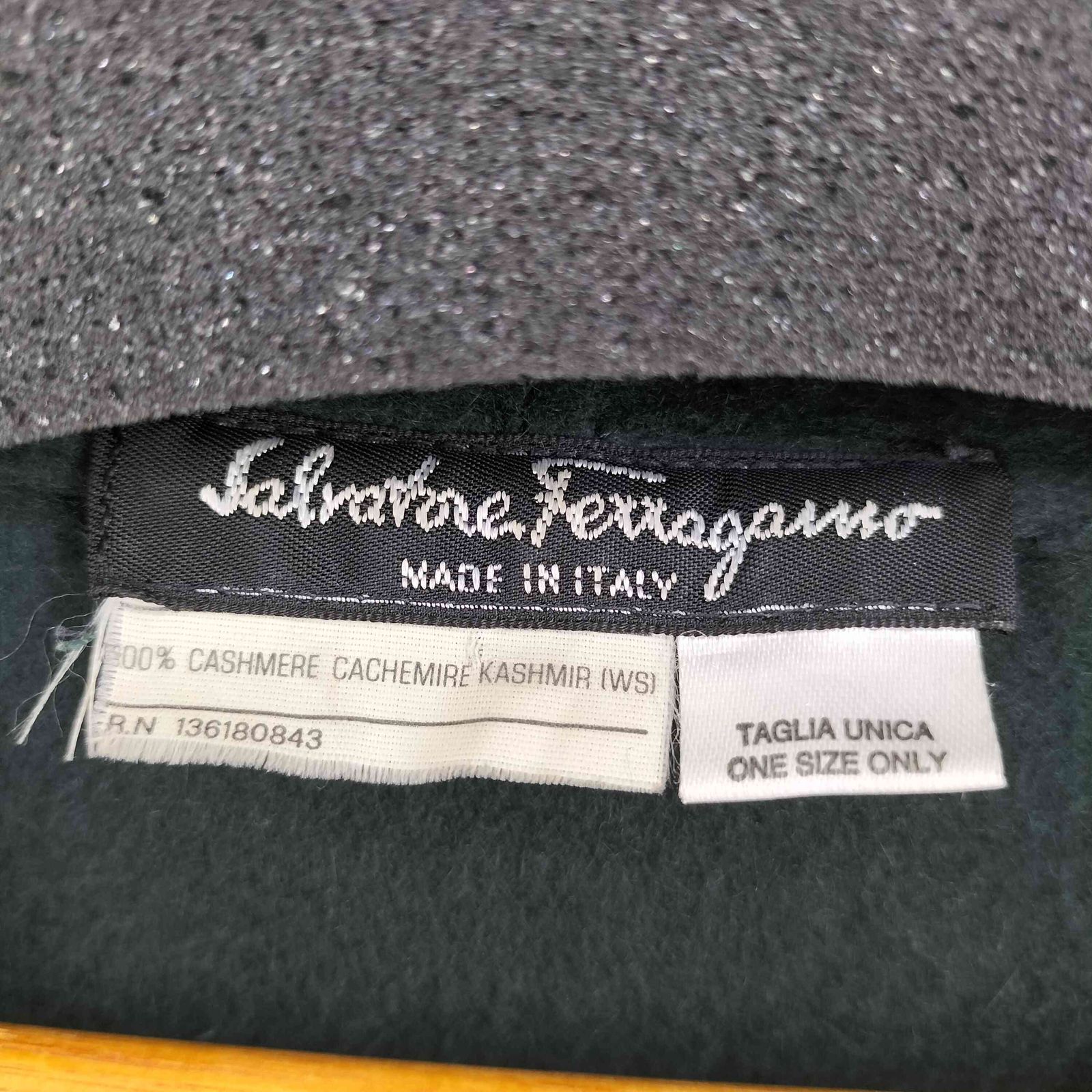 Ferragamo イタリア製