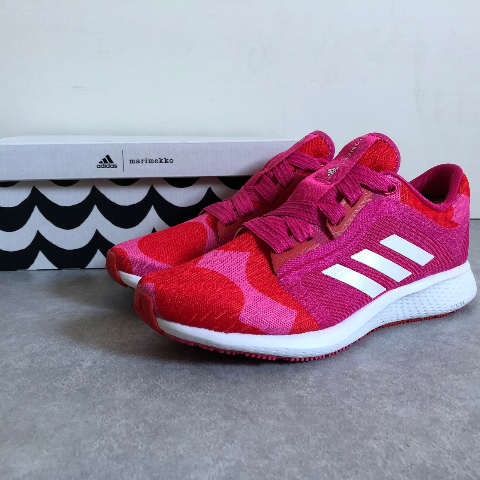 美品 mmrimekko x adidas EDGE LUX W エッジラックス マリメッコ