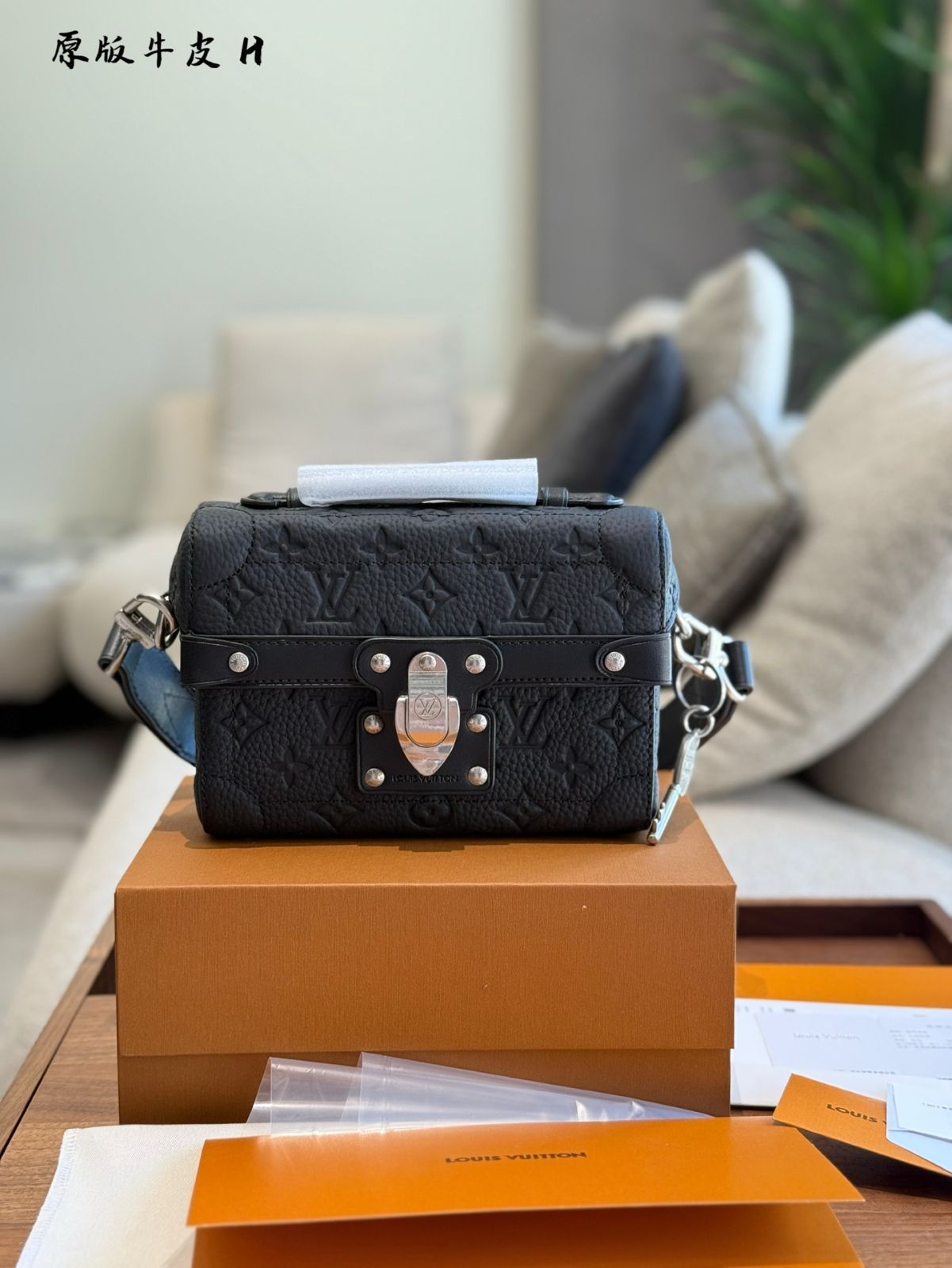 今日 Soultrunk Men s Soft Box Bag | ソウルトランク メンズ ソフト ボックス バッグ| 斜め掛け | 手?げ両用 在庫