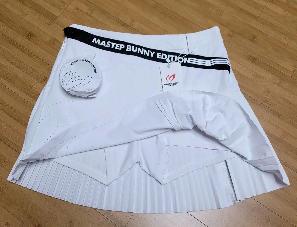 新品　マスターバニーエディション　キュロット　パンツ　スカート　プリーツ　1 新品 マスターバニーエディション キュロット パンツ スカート