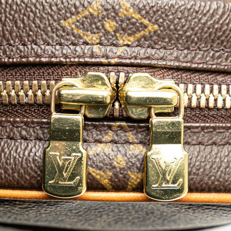 VUITTON