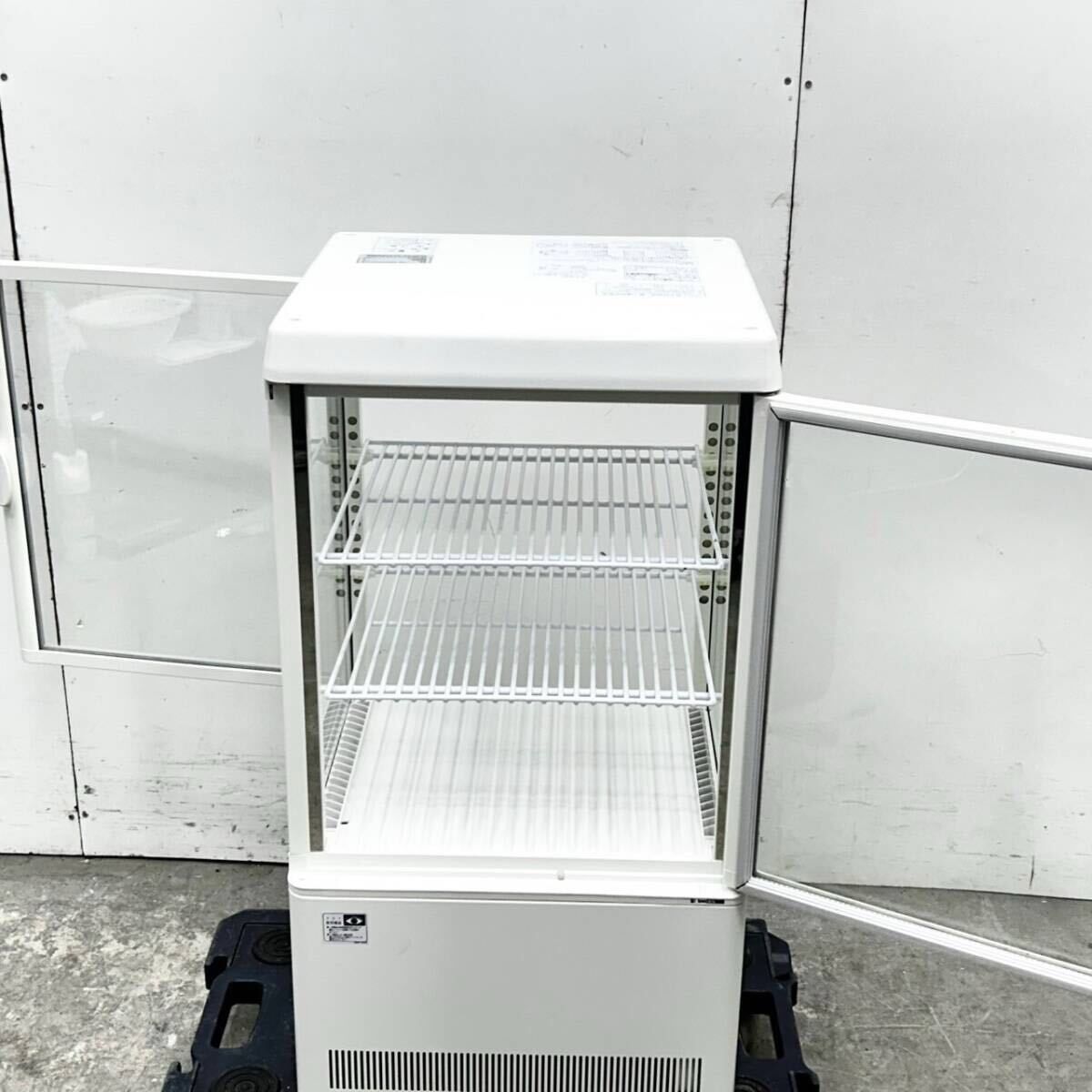 サンデンガラスショーケースAG-54XE サンデン 卓上4面冷蔵ショーケース AG-54XE - 無限堂東京店