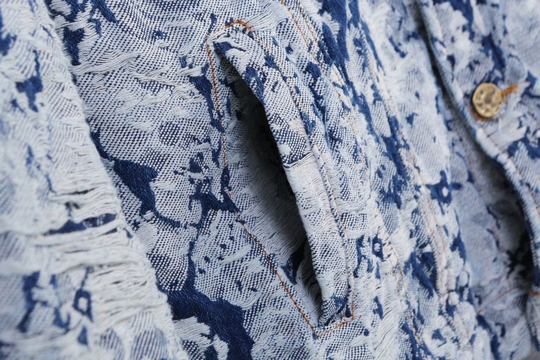 【値下げ】LOUIS VUITTON フラワー ジャケット ルイ・ヴィトン（Louis Vuitton） 秋の最新フラワー柄の LV の