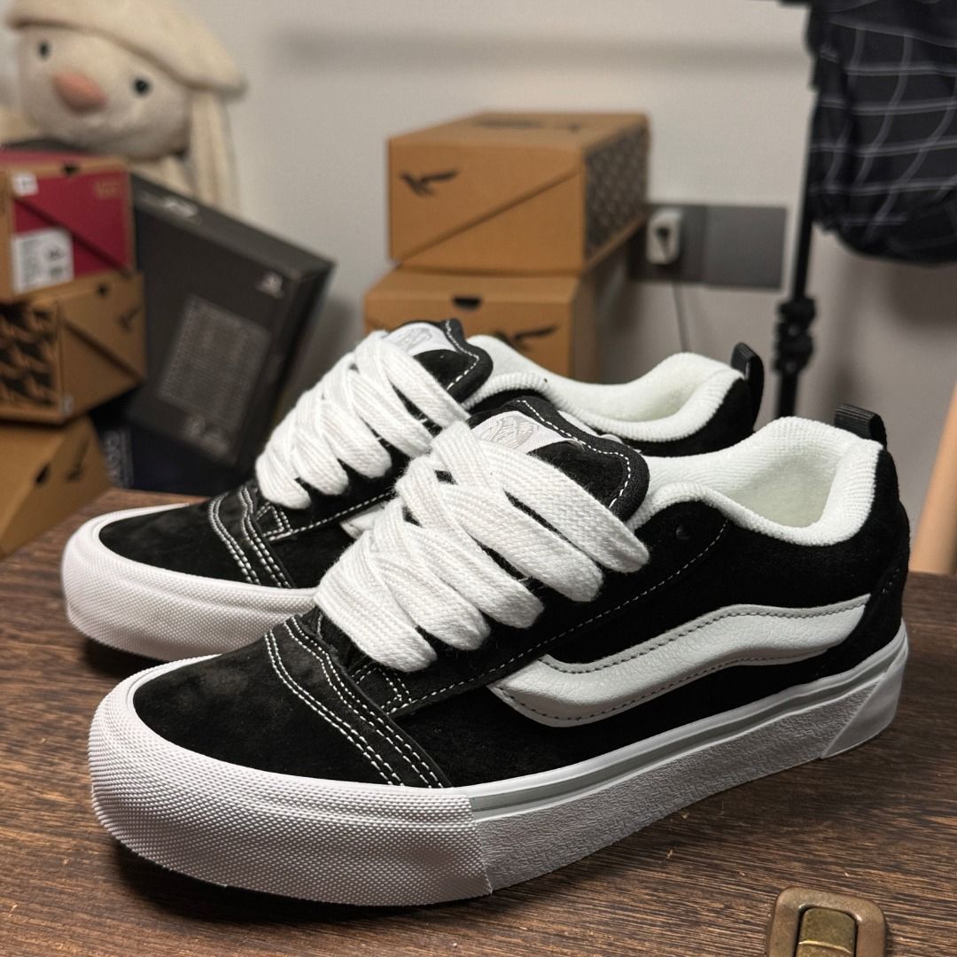 今日 Vans Knu-Skool クラシック ブラック - シルバー スニーカー 在庫 の な価格です -WTO輸入2