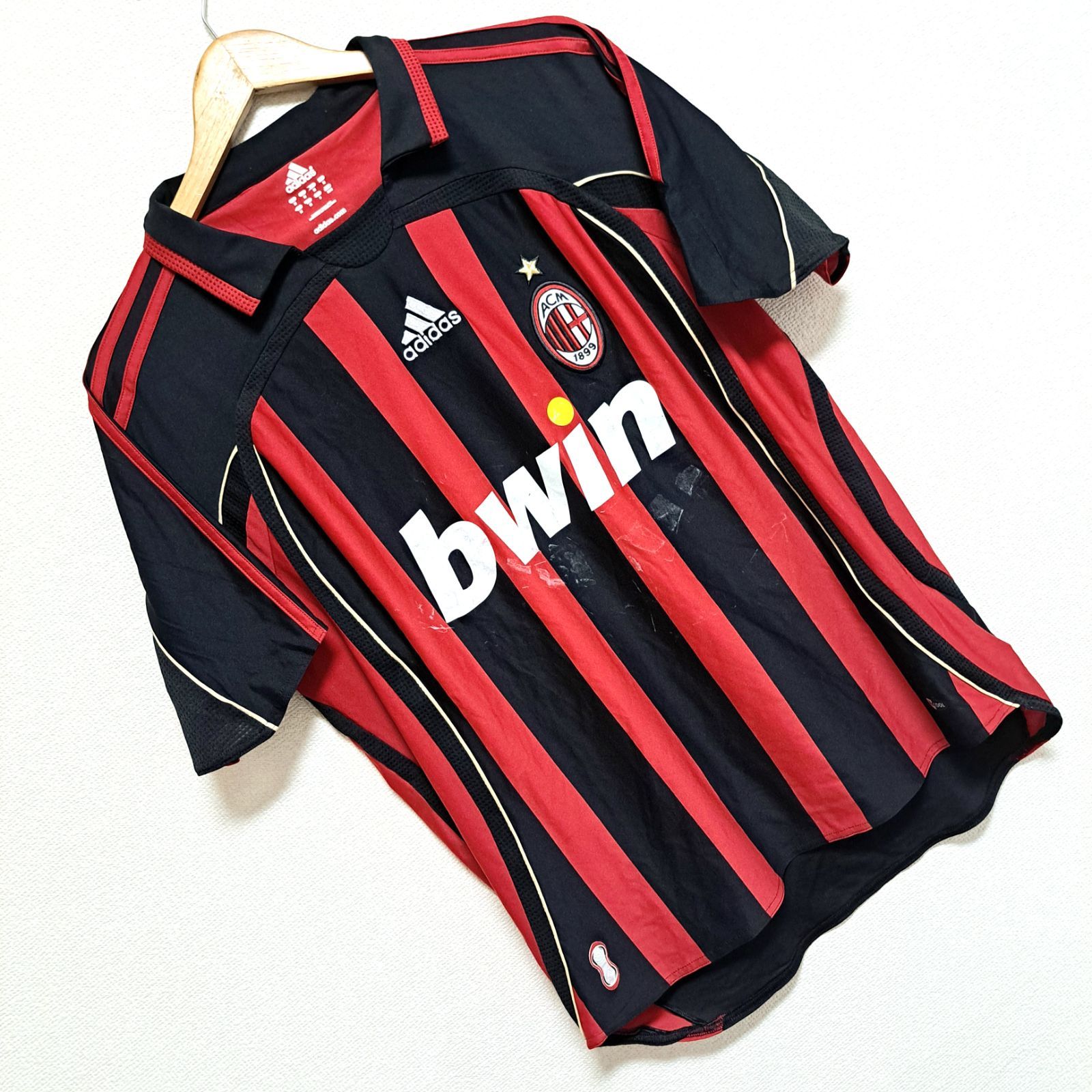 大きいサイズ(^w^)b adidas ACミラン ユニフォーム ストライプ柄 赤 大きいサイズ(^w^)b adidas ACミラン ユニフォーム ストライプ柄 赤