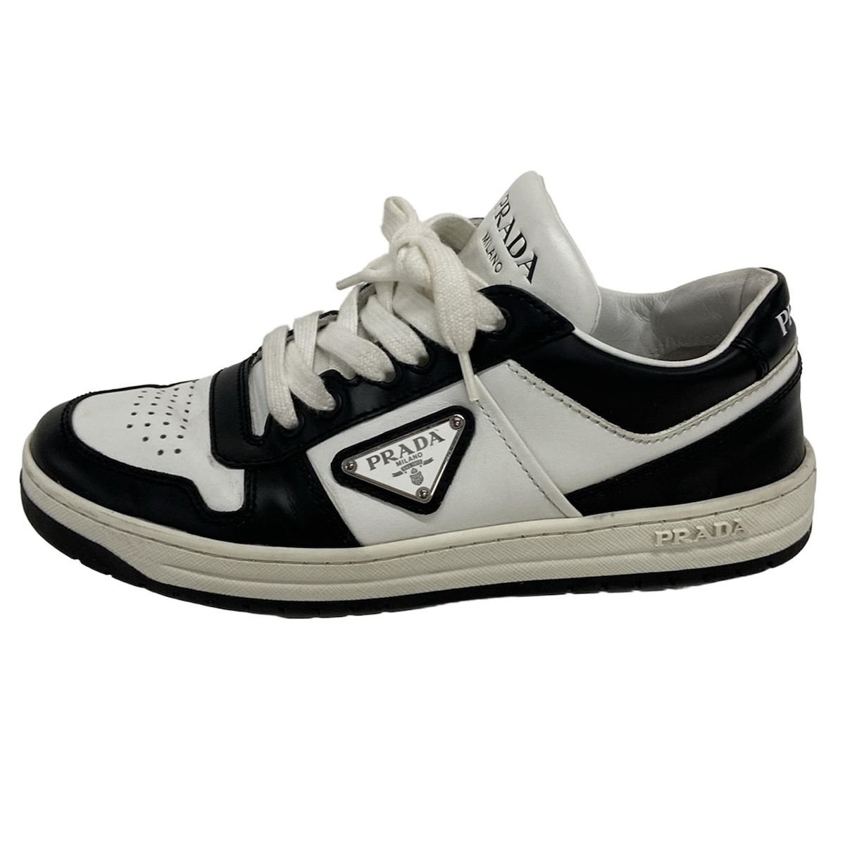 PRADA プラダ スニーカー 37 1|2 レディース ダウンタウン レザー トライアングルロゴ シューズ 1E792M アイボリー×黒 レザー