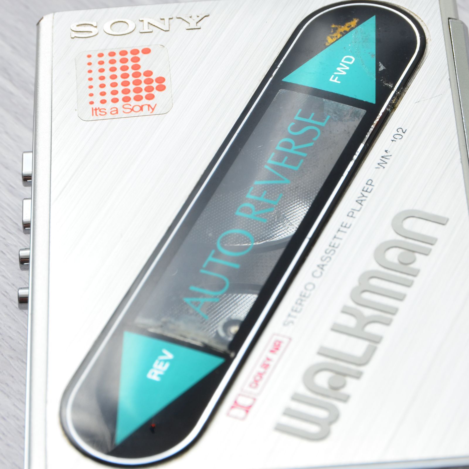 SONY WALKMAN WM-102 カセットウォークマン シルバー 整備済 TY372