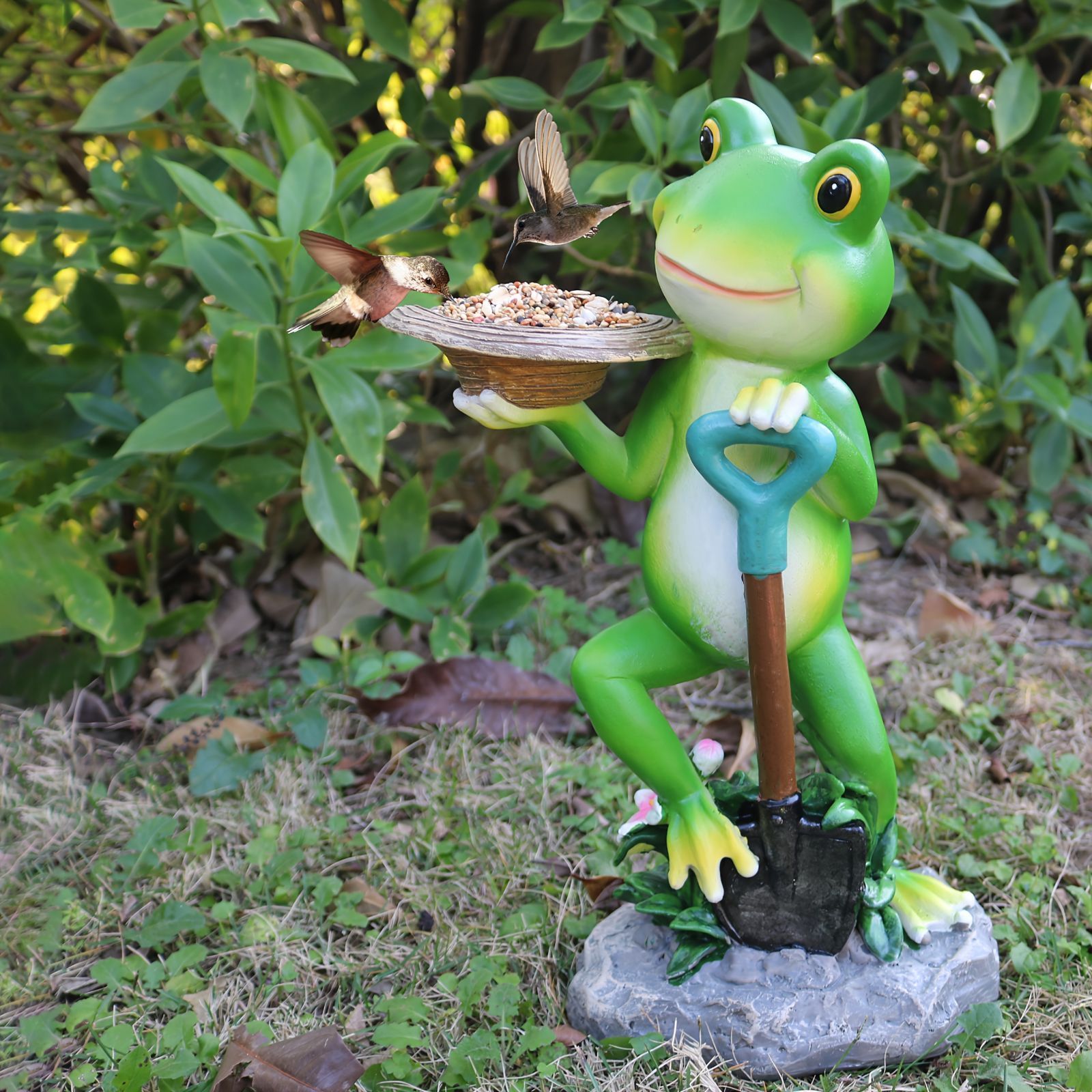 バードフィーダー 小鳥 野鳥 用 給餌器 餌箱 餌台えさ置き 置物 帽子を持っているカエル かえる ユニーク 餌入れ 鳥 ガーデンオブジ