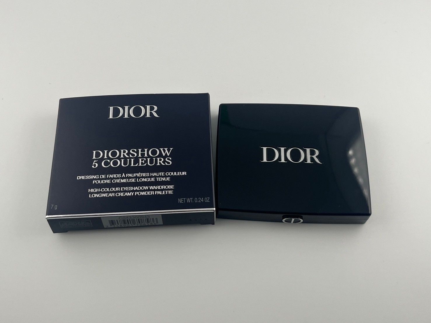 【中古品】Dior　ディオール　サンク　クルール　943　アトリエ　モーヴ　アイシャドウ　伊勢丹限定　レディース　お洒落