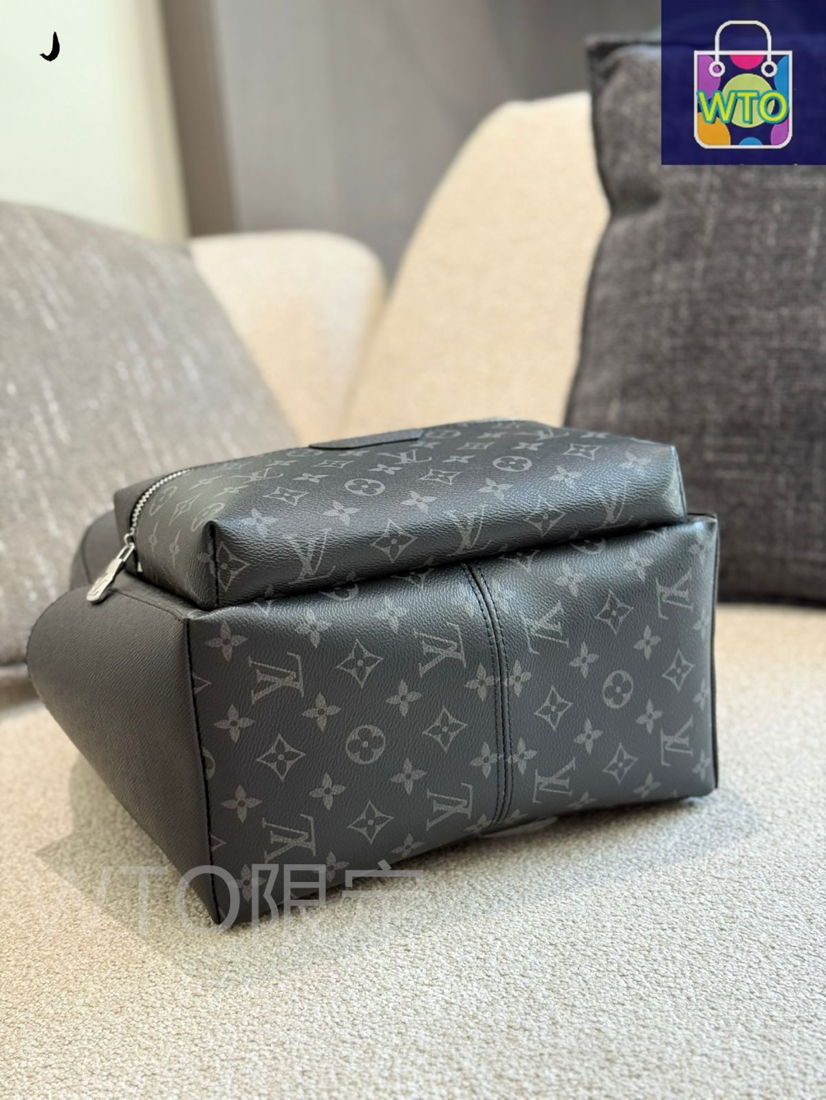 今日特価】LV ルイヴィトン メンズクラシックバックパック