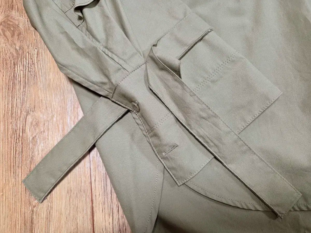 ピーターパンカラー カフス袖