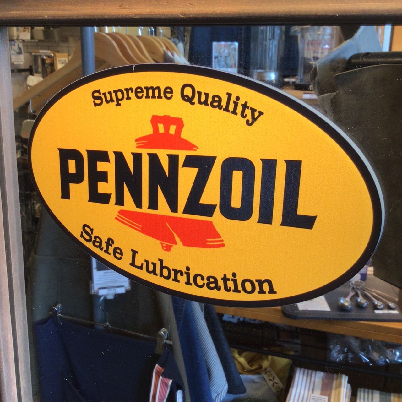 ガレージパブミラー　（男の隠れ家）　アメリカ雑貨　アメリカン雑貨　インテリア　アメリカ　通販　男　インテリア雑貨　おしゃれな部屋 マーキュリー パブミラー MALIBU BEACH 鏡 アメリカン 雑貨 壁飾り MERCURY マーキュリー パブミラー インテリア ウォールミラー  鏡 AMERICAN LEGION ガレージミラー : アメリカン雑貨のグッズファーム - 通販 - Yahoo!ショッピング 4585560085  - chihaya-caf