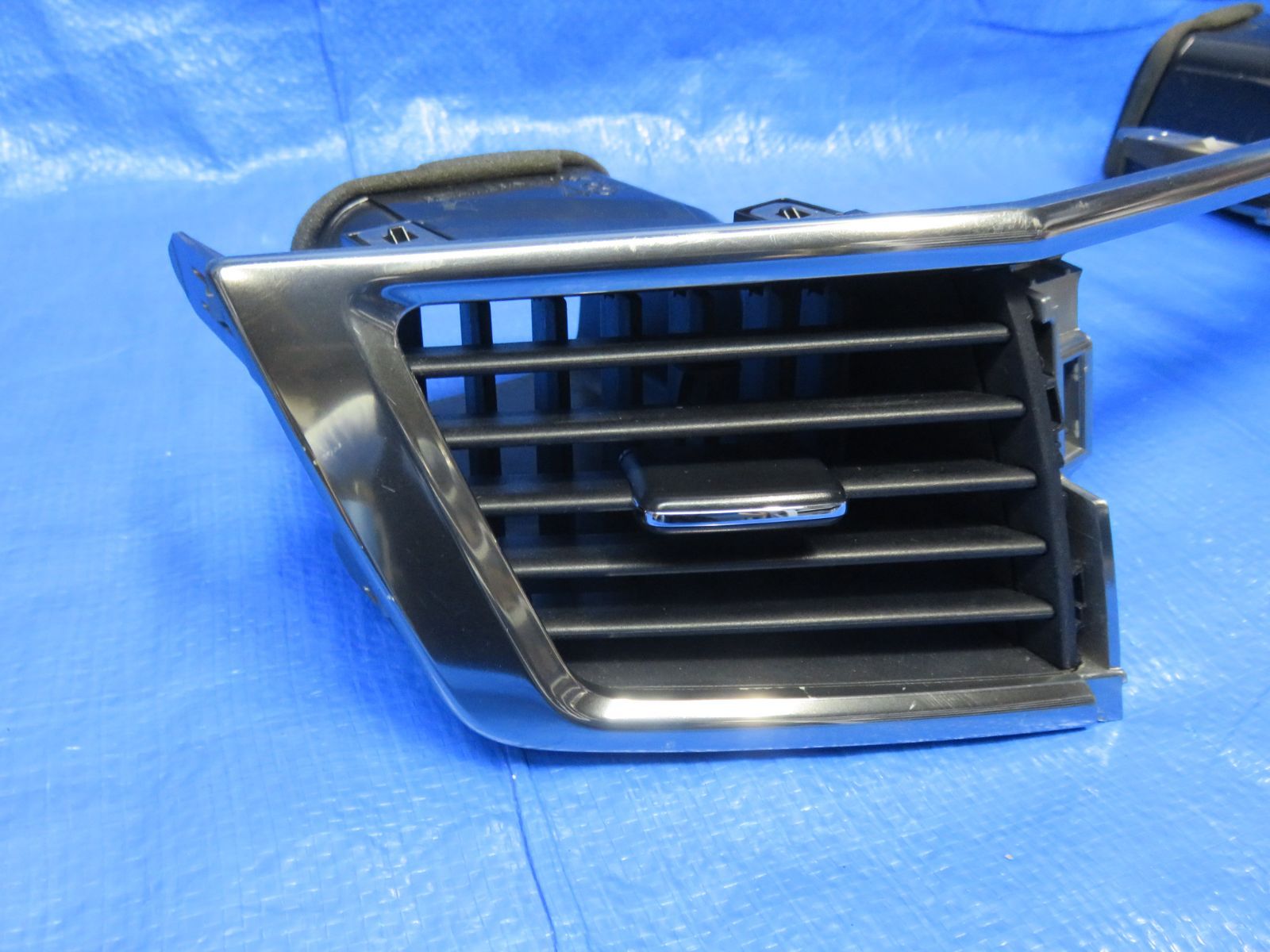 ANH20W ANH25W GGH20W アルファード ヴェルファイア リアバンパー 4U1 パールホワイト R7030903 トヨタ アルファードGGH20W GGH25W ANH20W ANH25W