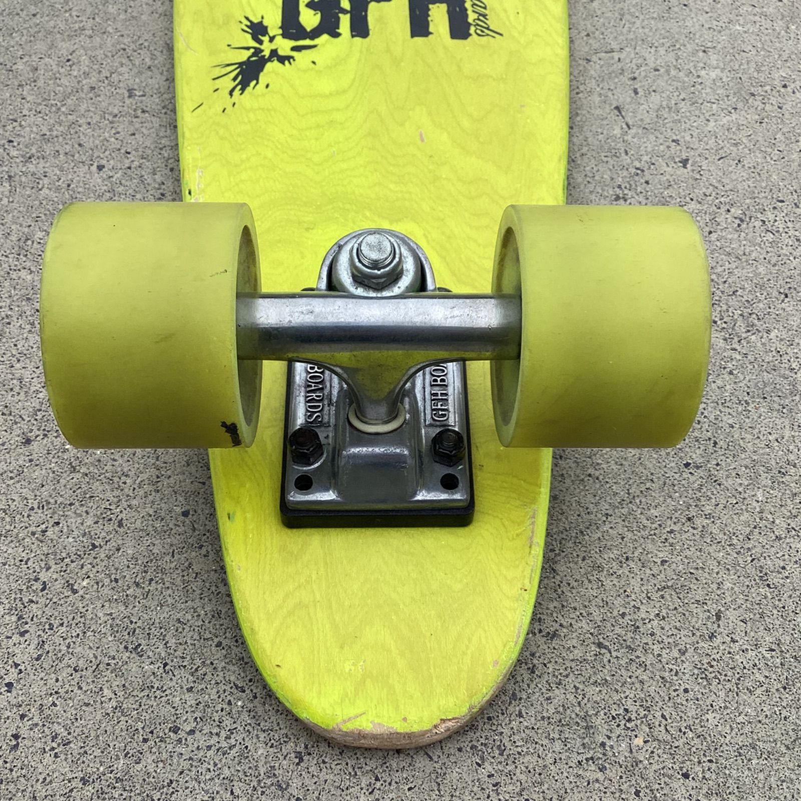 USED] COMPLETE GFH SKATEBOARDS 7.0 inch deckデッキスケボースケート