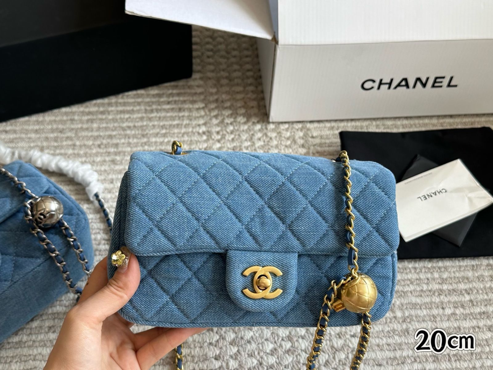 今日特価】Chanel デニム ゴールドボール クラシックフラップ
