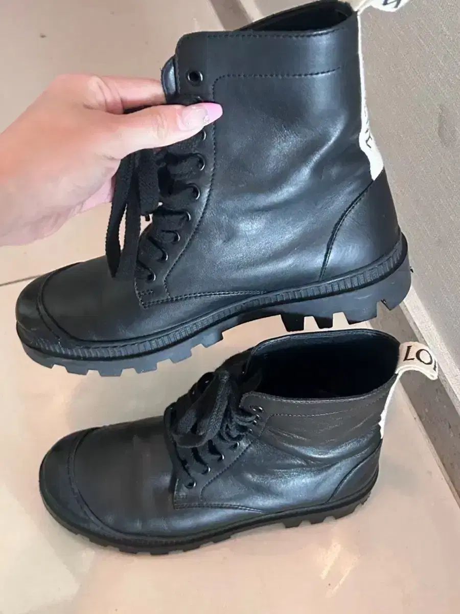 LOEWE コンバットブーツ 38 Loewe LOEWE(ロエベ) コンバット ブーツ 黒 38 - メルカリ