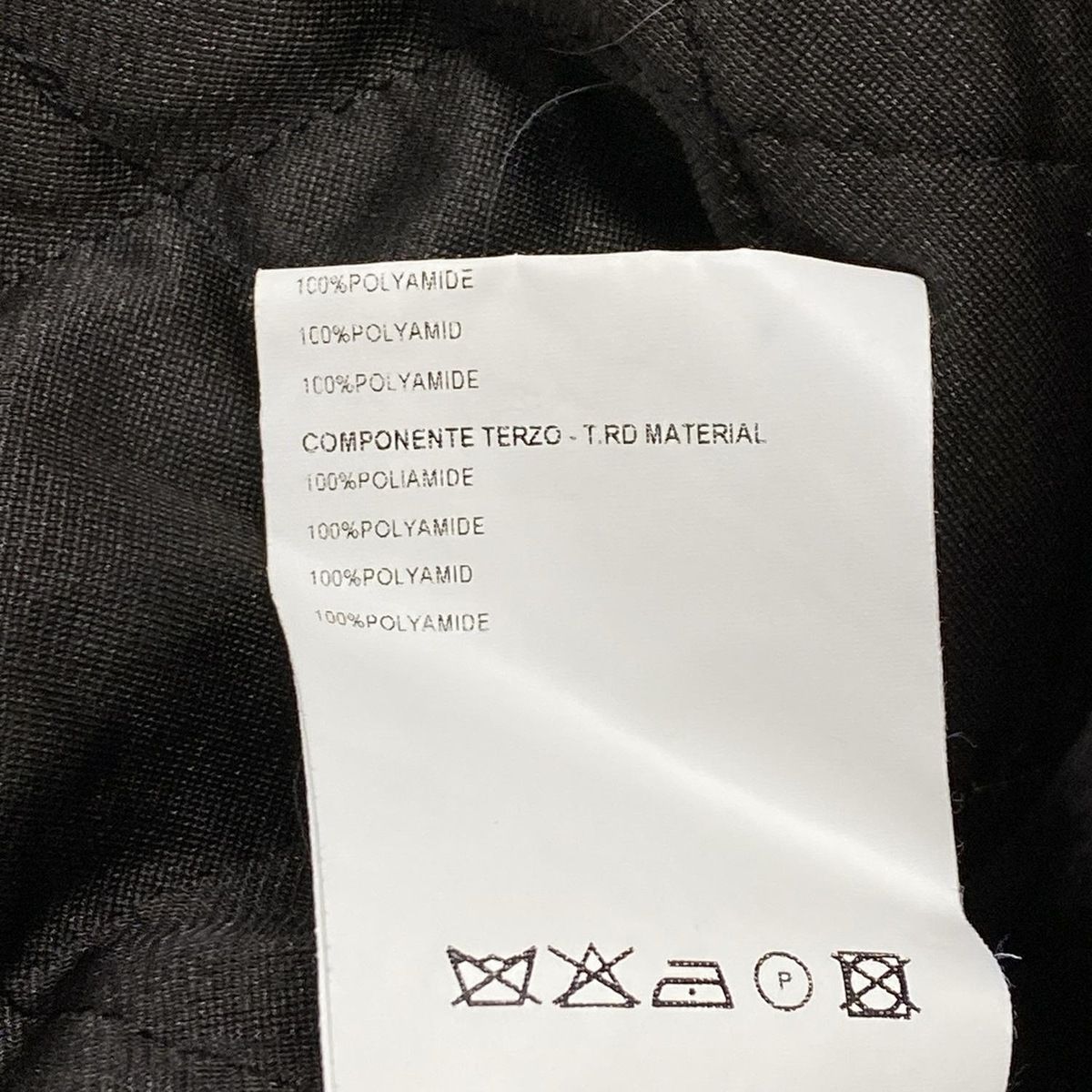PAOLA FRANI コート　新品 コート PAOLA FRANI