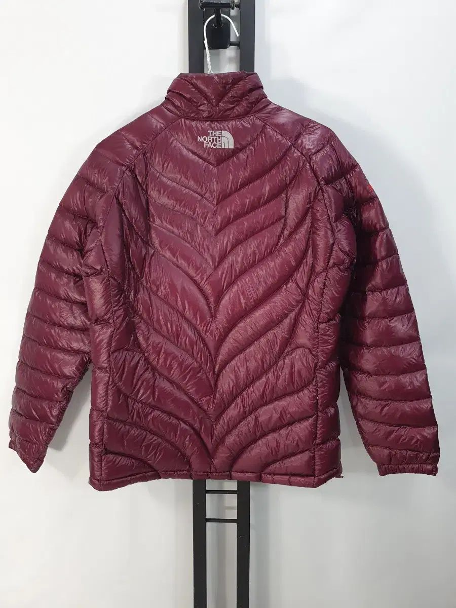 THE NORTH FACE ザノースフェイス 軽量 ダウン 800 サミットシリーズ ダウンジャケット バーガンディ m 85