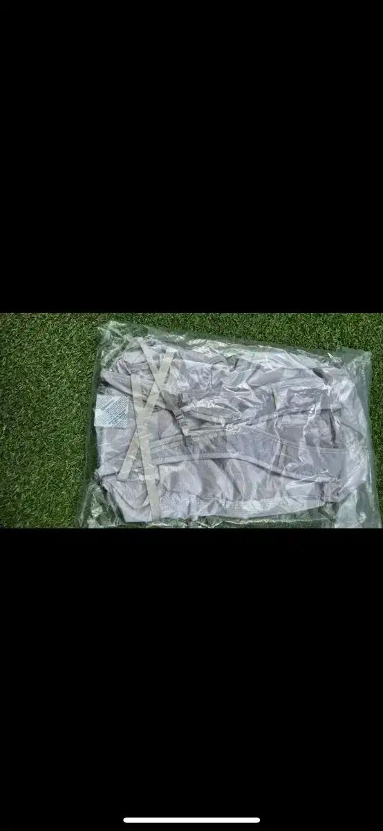 mont-bell モンベル バーサライト パック 20L ライト グレー ー 25SS