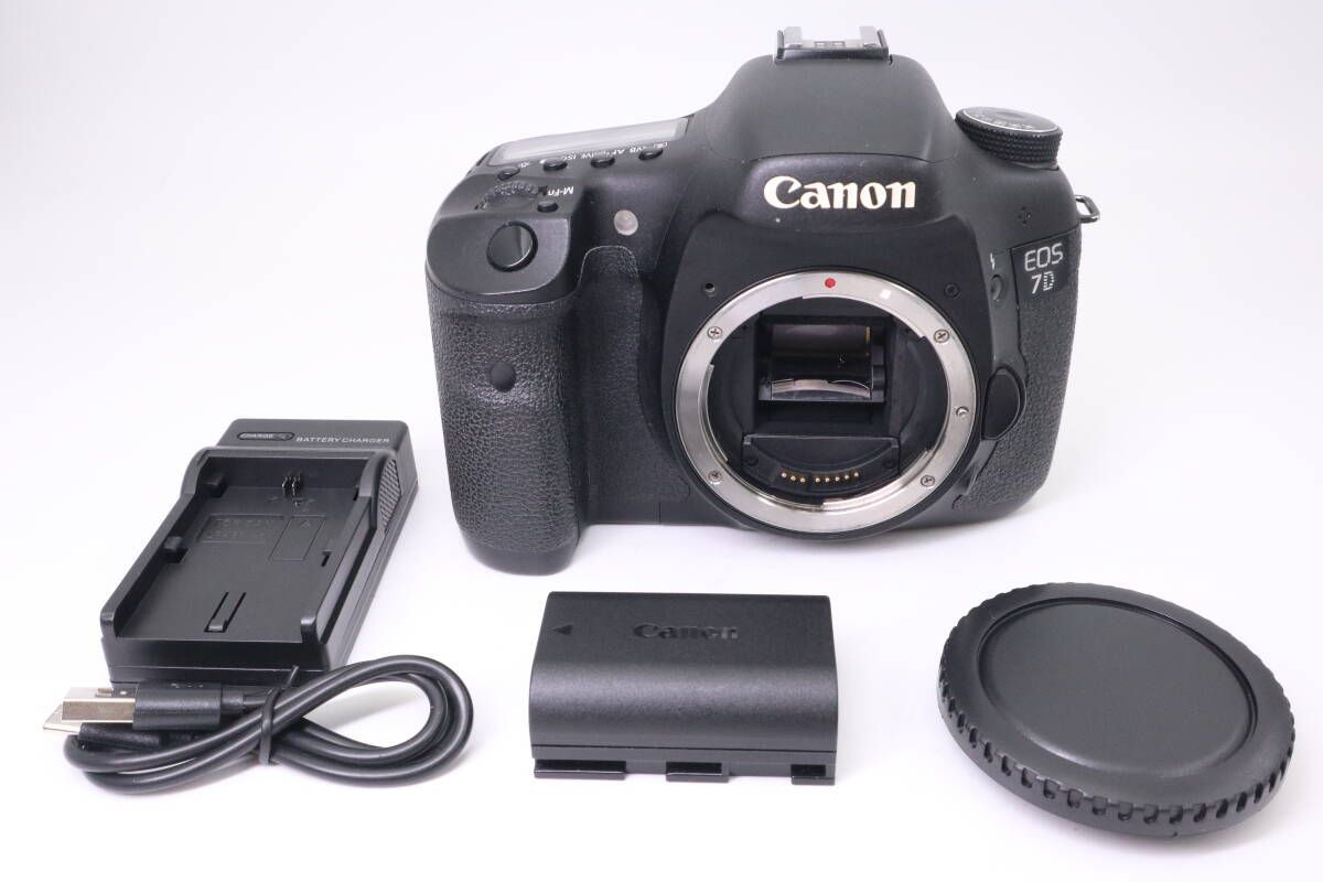 Canon EOS 7D キヤノン デジタル一眼 ブラック f10623