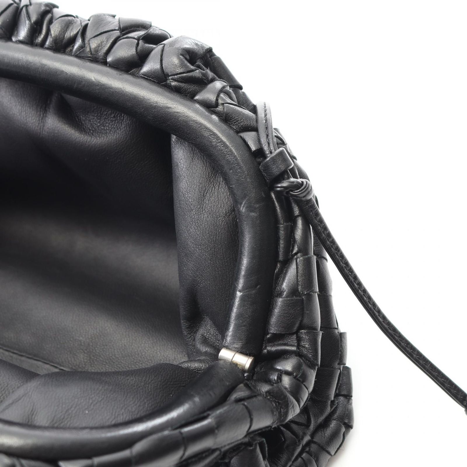 【美品】BOTTEGA VENETA ザ・ポーチ ショルダーバッグ ブラック BOTTEGA VENETA ボッテガヴェネタ ショルダーバッグ The Pouch