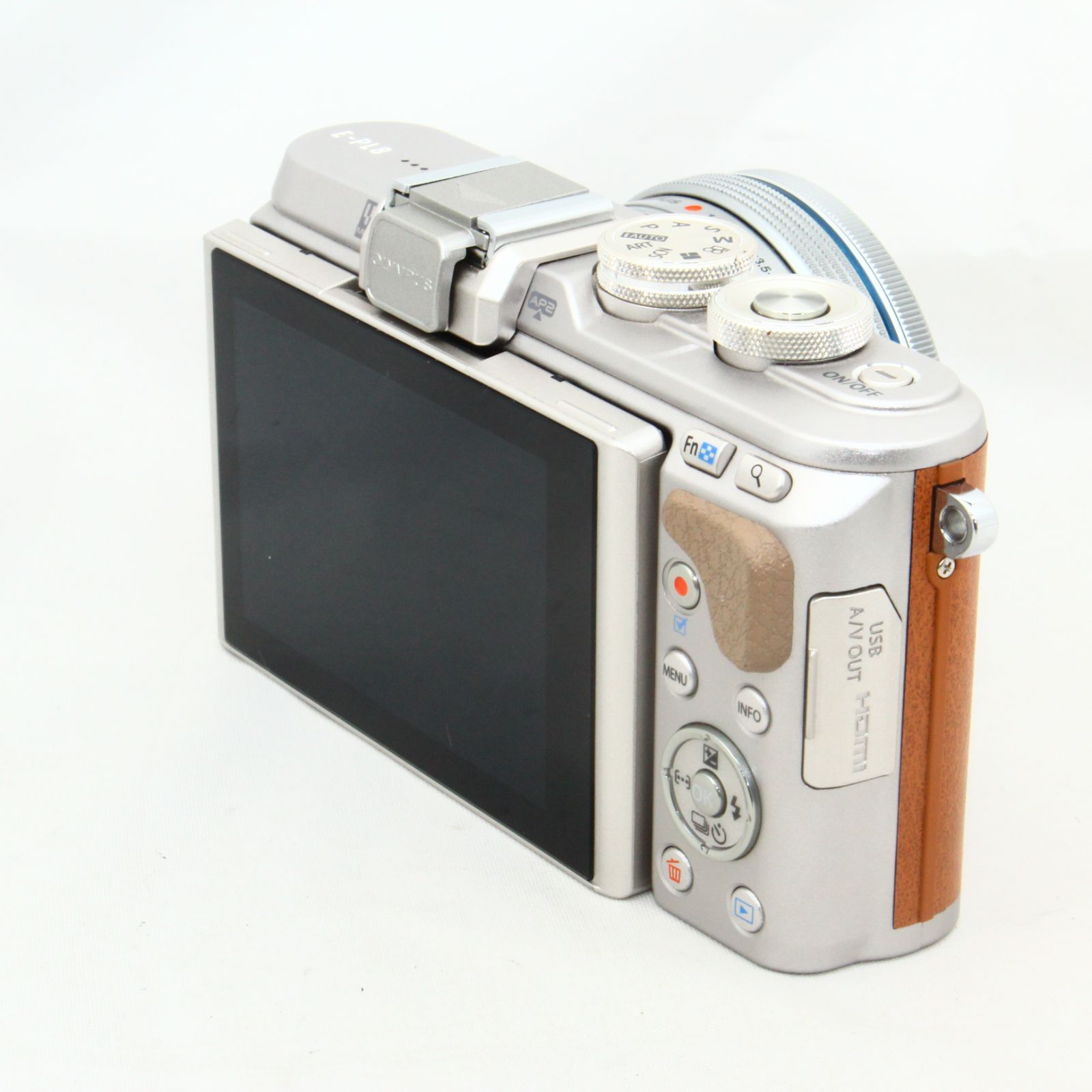 OLYMPUS PEN
