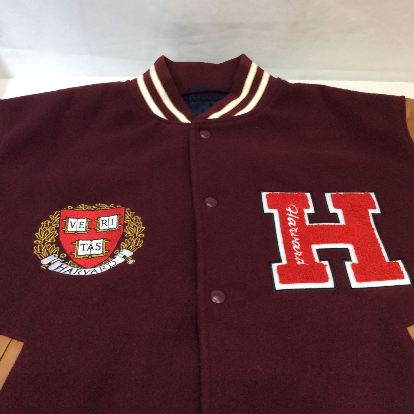 GU ジーユー パテッドスタジャン Harvard ハーバード大学 コラボ XL 