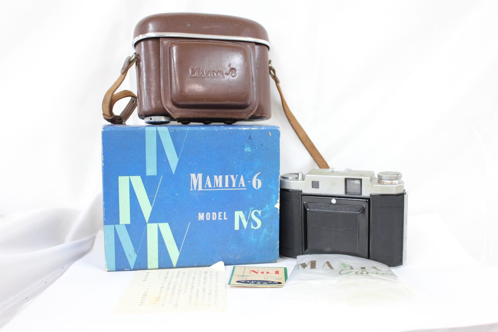 返品保証 元 き マミヤ Mamiya-6 Setagaya Koki Sekor S. 7.5cm F3.5 ケース付き 蛇腹カメラ M6304