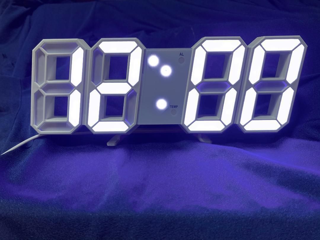 3D立体時計 ピンク LED壁掛け時計 置き時計 両用 デジタル時計 - インテリア時計