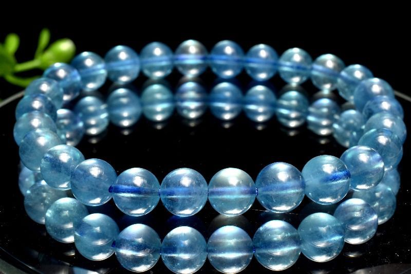 【新品通販】 １点物 AAA 瑞々しい サンタマリアアクアマリン 7mm ブレスレット パワーストーン 天然石 _MA9540