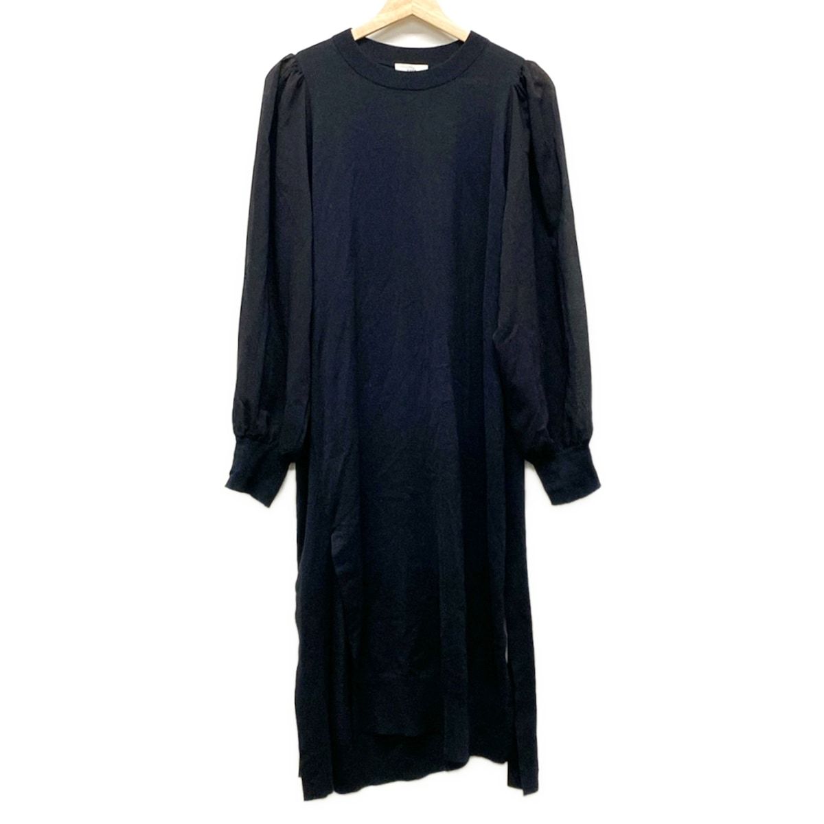 ハイク ニットロングワンピース 長袖 黒 ブラック サイズ1 HYKE ハイク ニットロングワンピース 長袖 黒 ブラック サイズ1 HYKE - メルカリ