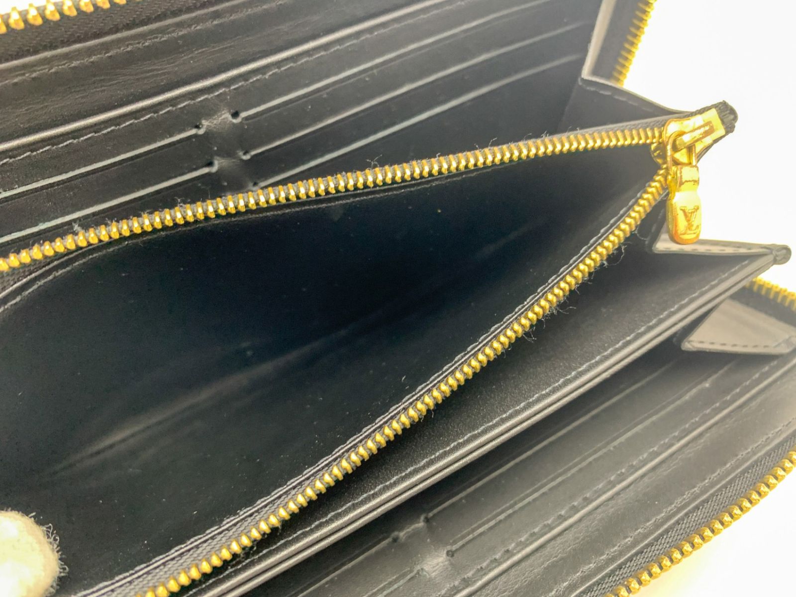 M80324 長財布